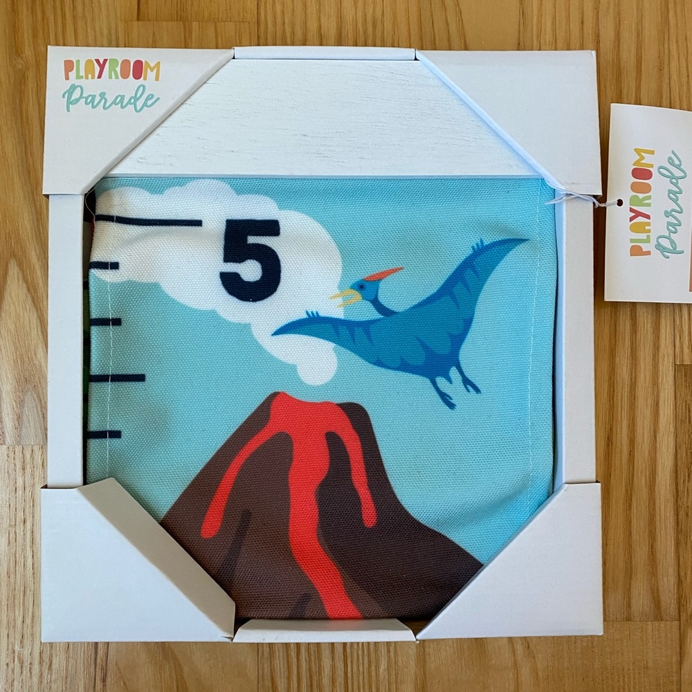 NWT 5 Foot Dinosaur Height Chart for Kids
